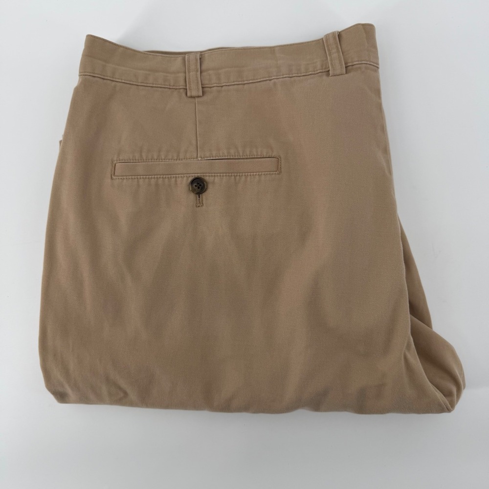 Brooks Brothers 346 Mens Khaki Chino Straight Leg Pants W42 L30 (fits L28)Cotton
